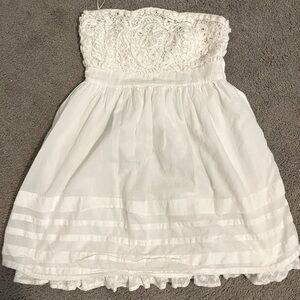 Mini strapless summer dress